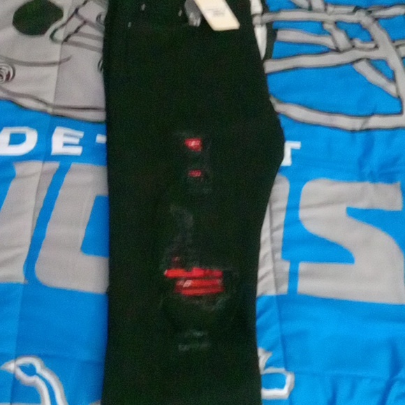 Brand new red bandana jeans - Picture 2 of 2